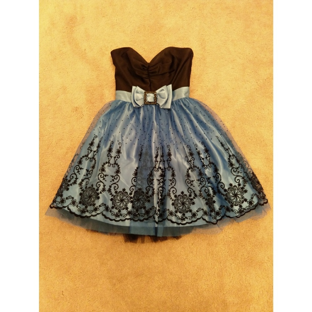 Jessica McClintock homecoming dress